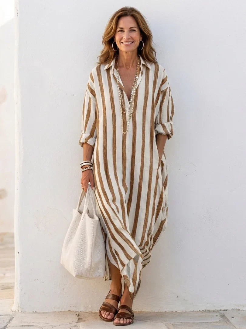 Casual maxi dress with a collared neckline