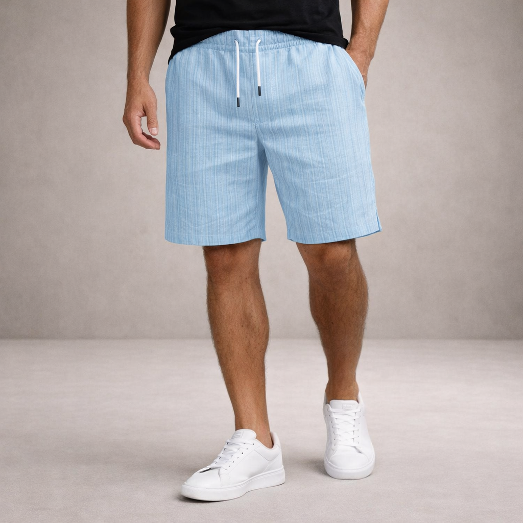 Regular fit shorts for holidays and travel