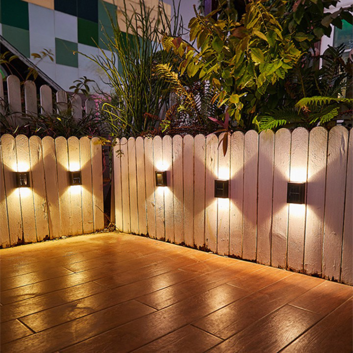 Appliques murales LED solaires – Éclairage extérieur de jardin