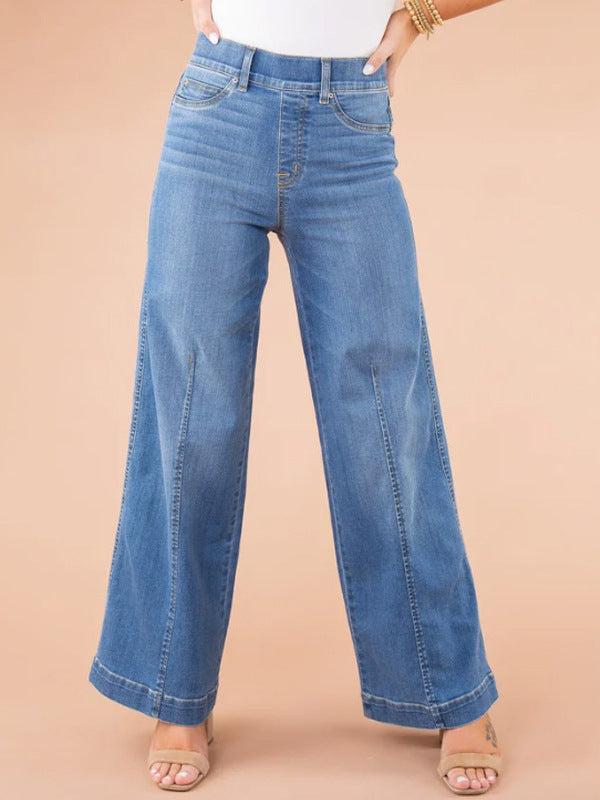 Cotton jeans featuring high waist and relaxed wide leg for women