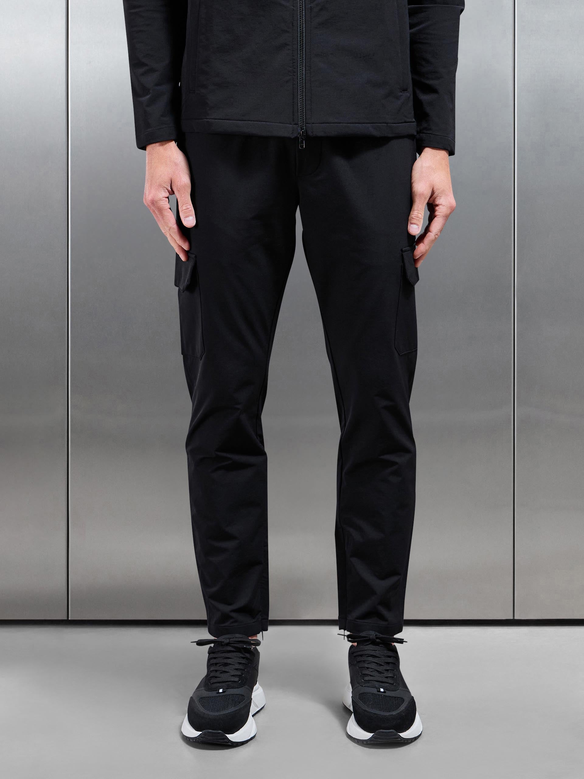 Pantalon Cargo Noir avec Poches Zippées Homme