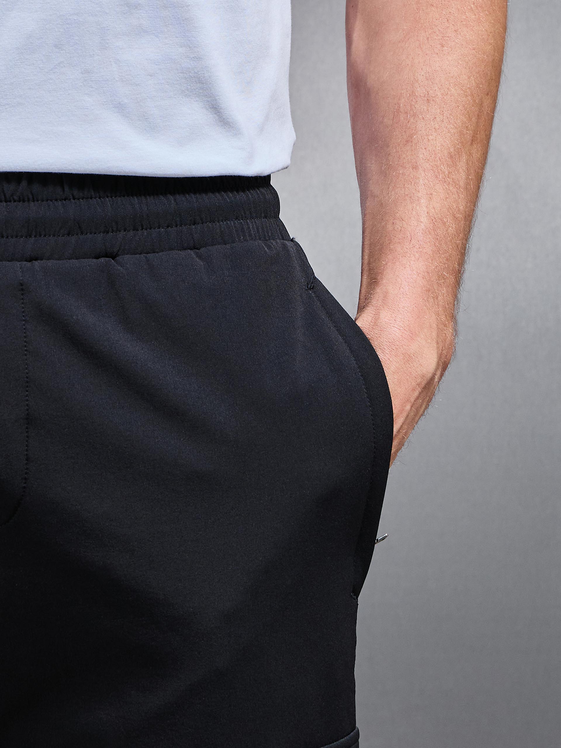 Pantalon Cargo Noir avec Poches Zippées Homme