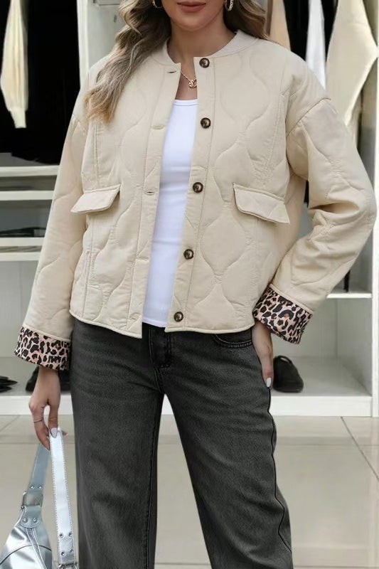 Polyester quilted jacket designed for relaxed women's fit
