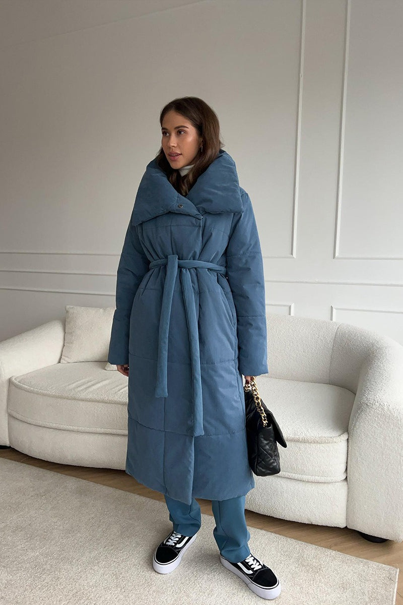  Polyester puffer jacket with quilted design and relaxed silhouette for women
