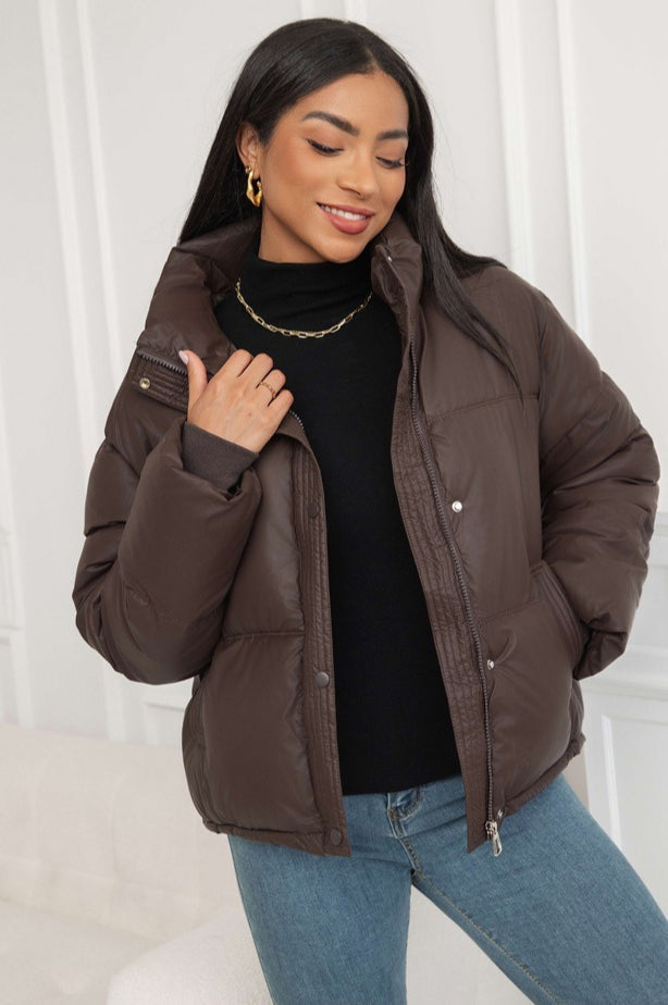 Padded jacket with zip closure and stand collar for women
