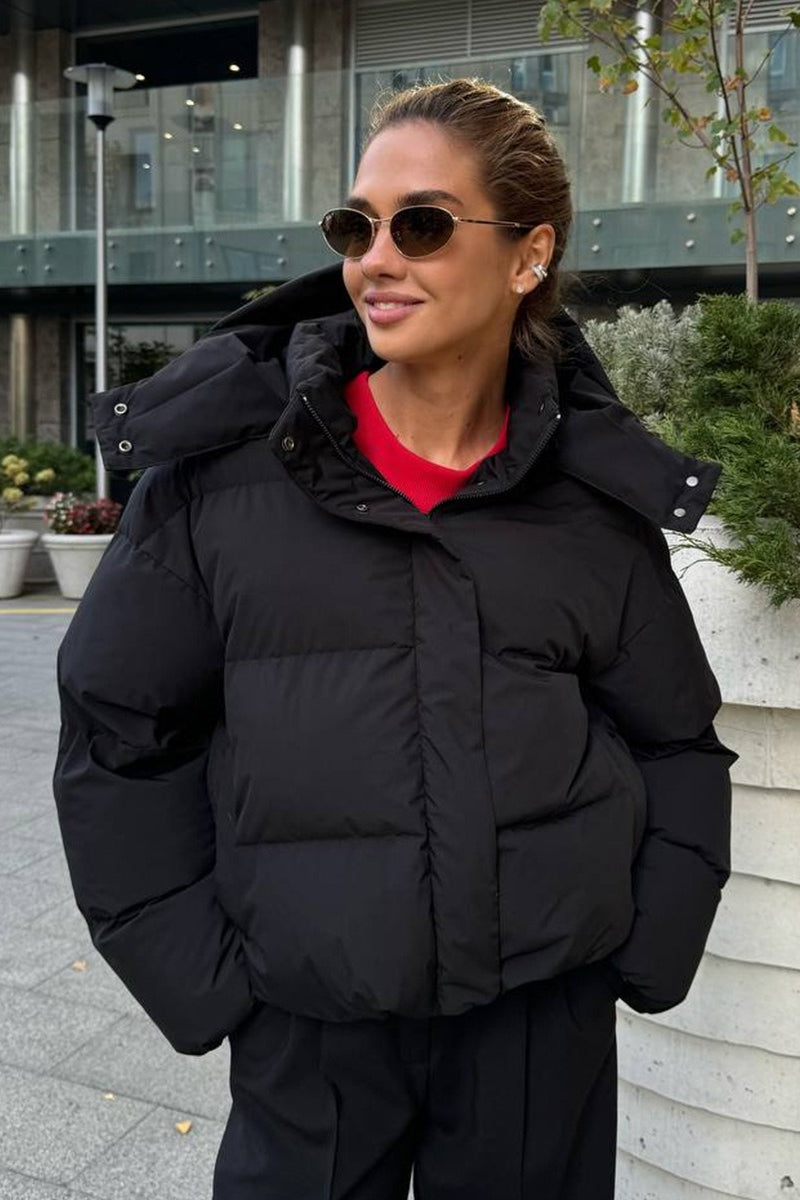 Insulated jacket with functional pockets relaxed fit women
