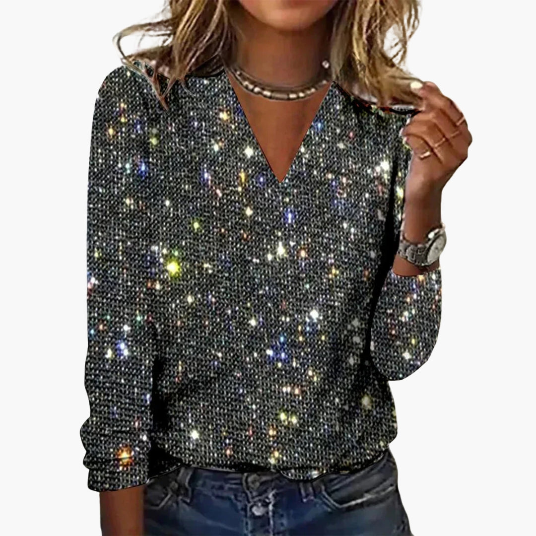 Lightweight knit jumper with v-neckline for everyday wear

