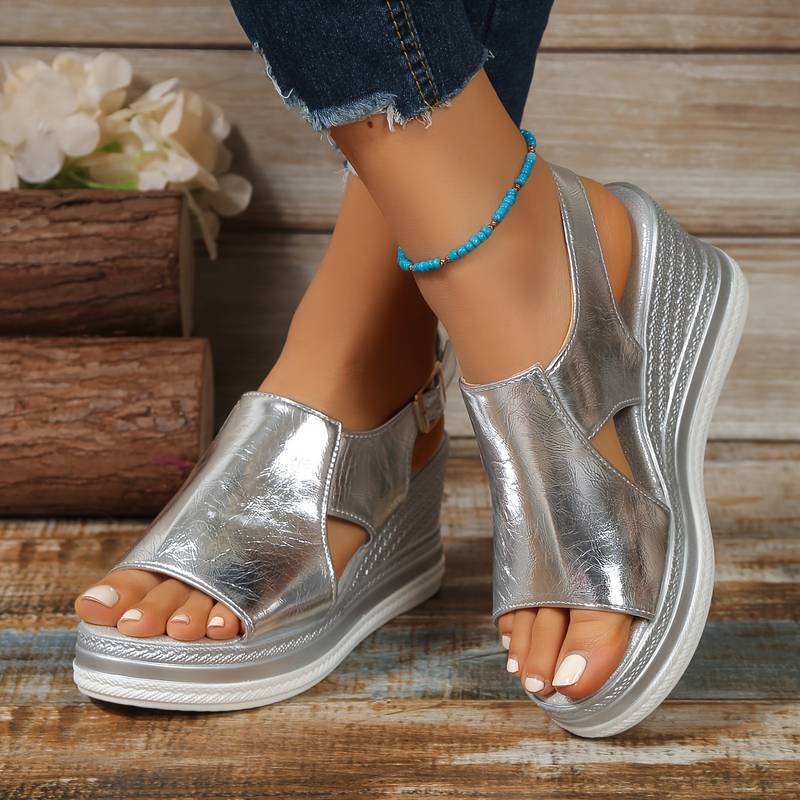 Women's platform wedge sandals in Madrid Gray with slip-on open-toe design and platform sole
