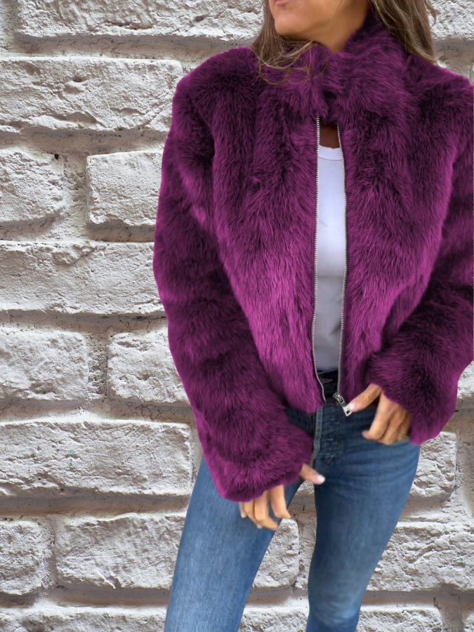 Veste courte en fausse fourrure femme