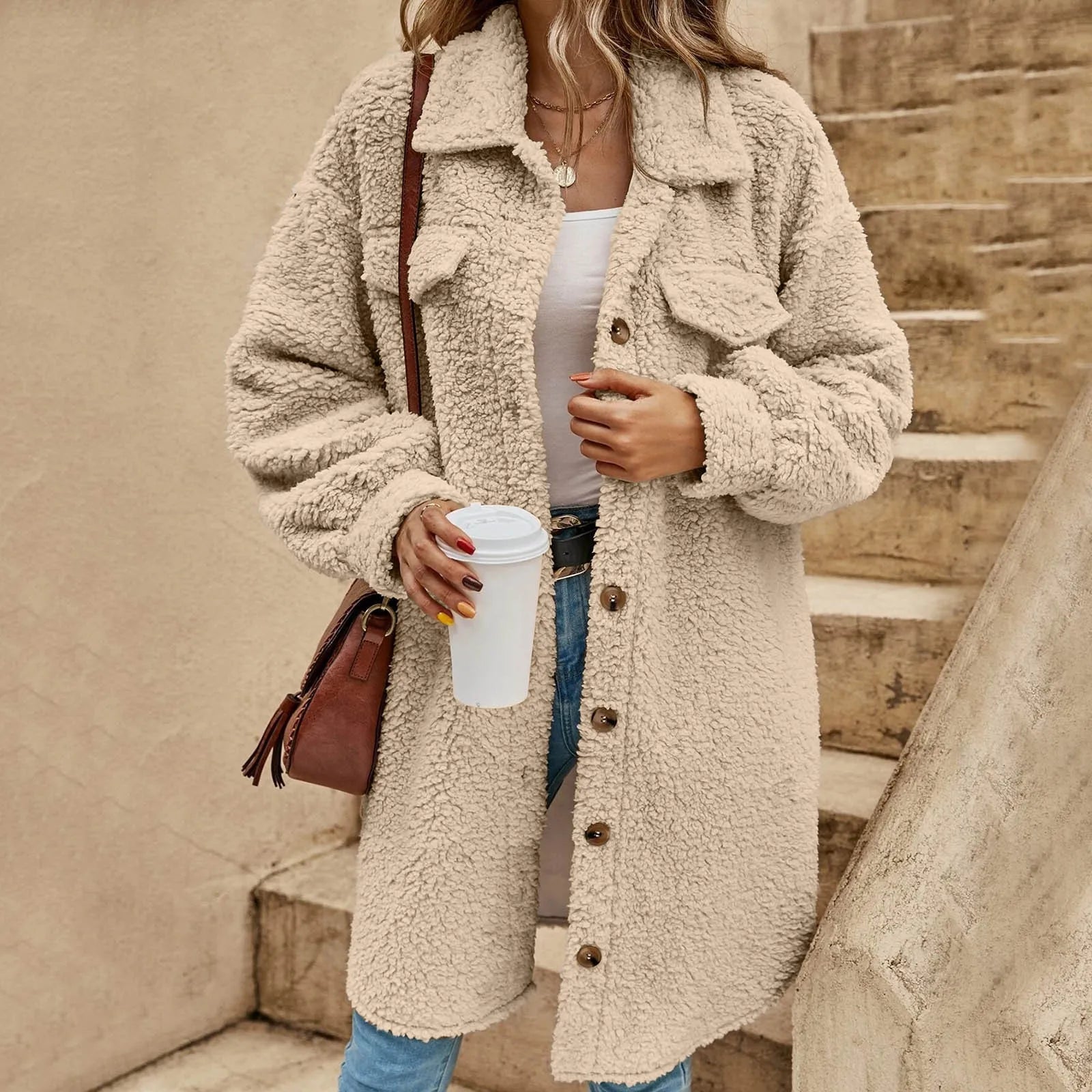 Manteau Long en Peluche avec Fermeture à Boutons Coupe Slim Femmemme