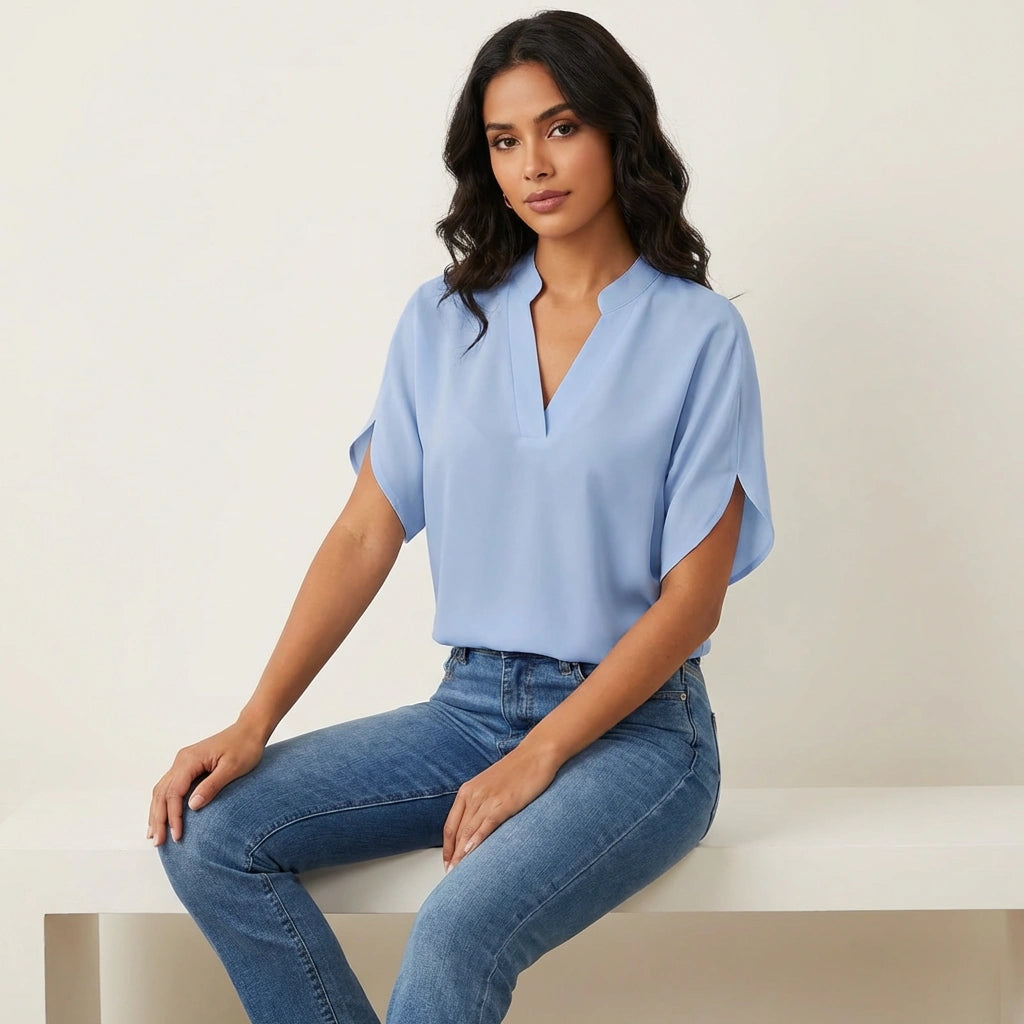 Ladies casual blouse with V-neck construction