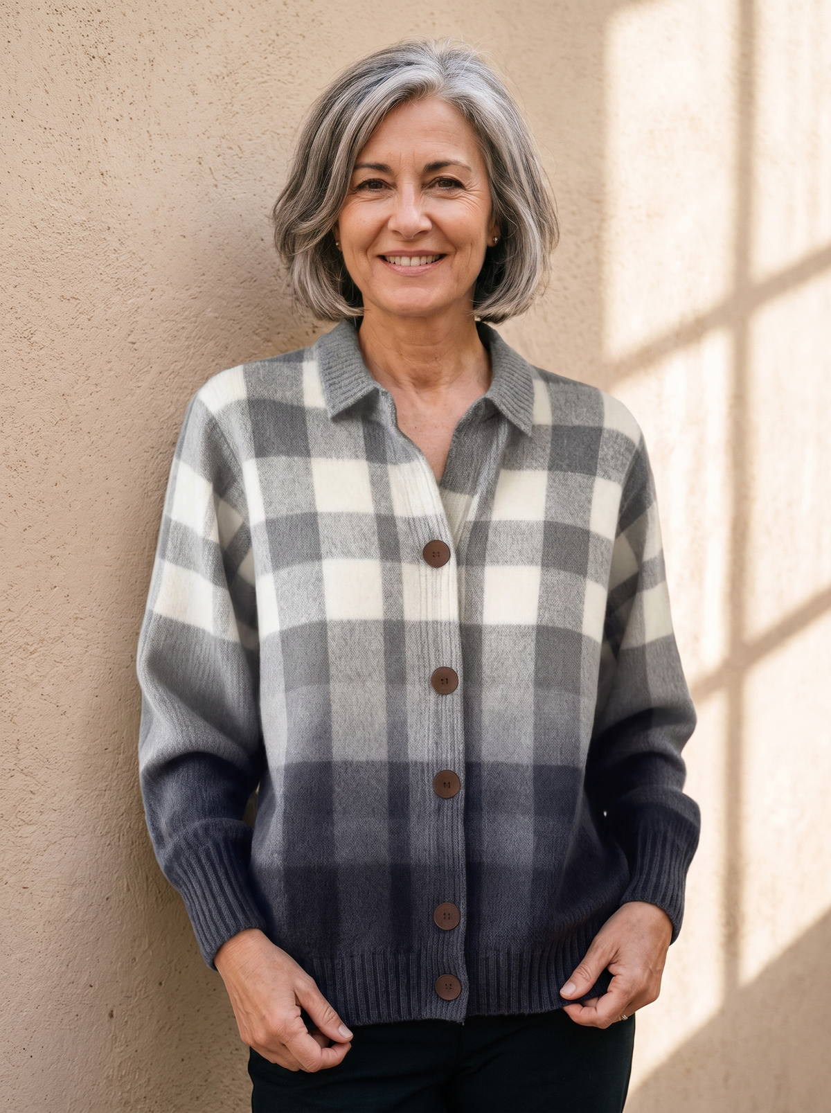 Regular fit knitted cardigan women