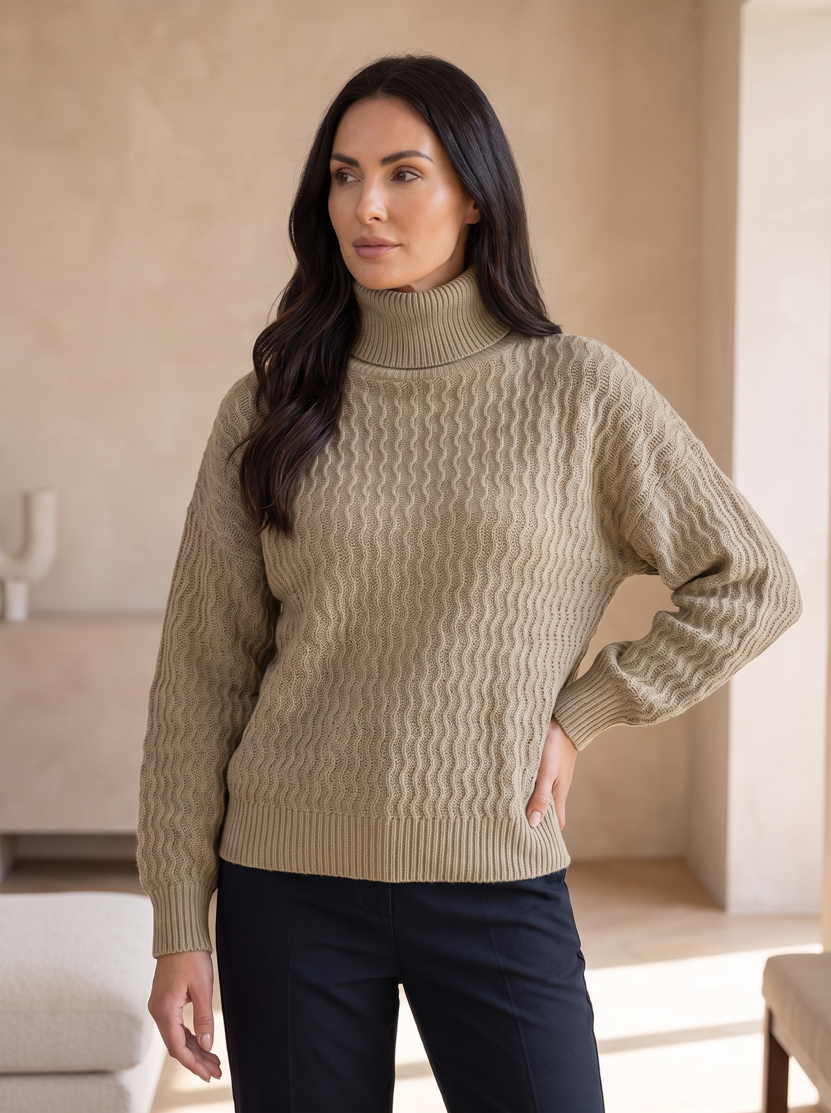 Women's acrylic knitwear poncho