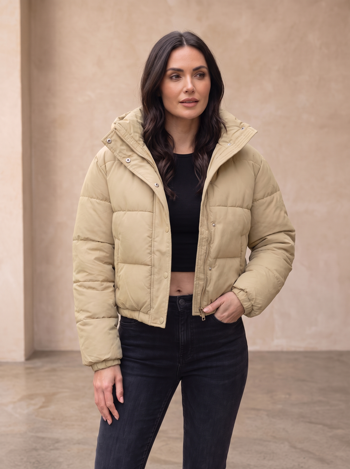 Padded puffer jacket for women