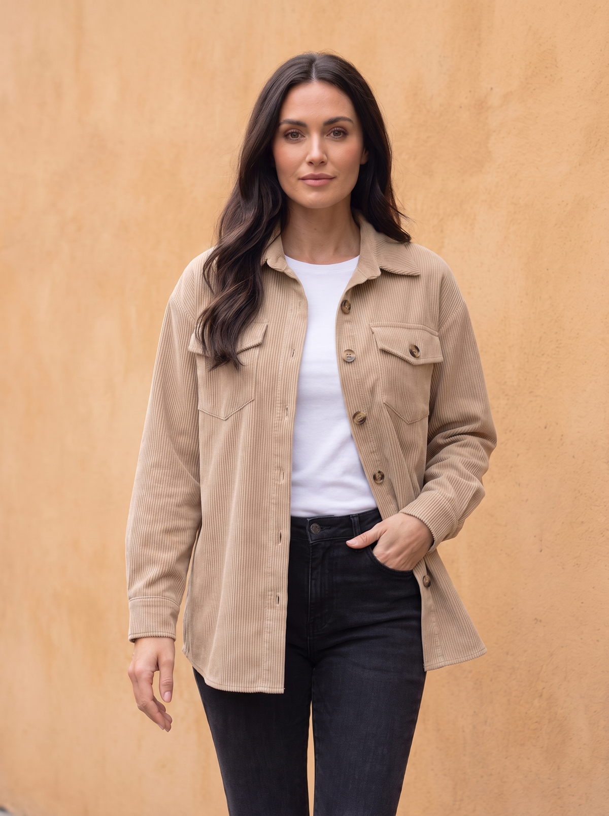 Tailored fit blazer for women
