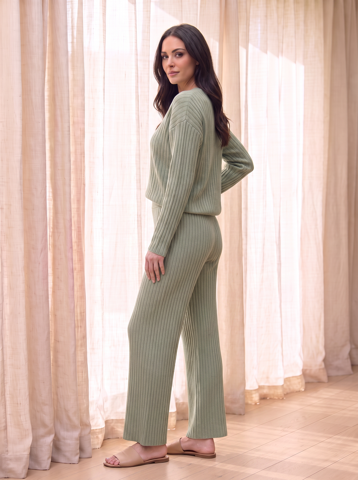 Casual fit knit lounge set women