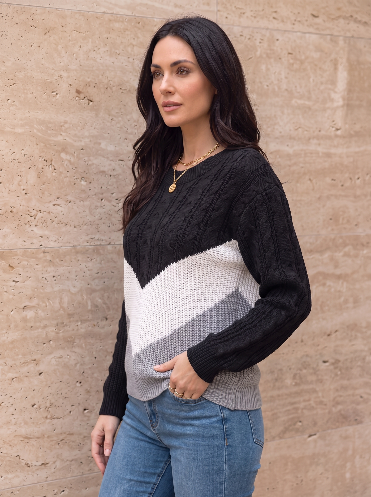 Cable knit jumper for women